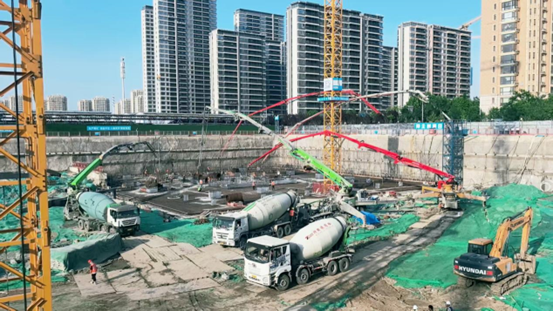 31小時(shí)，7000方！特固德商砼圓滿完成中建二局跨國區(qū)域總部集聚區(qū)項(xiàng)目1#樓筏板混凝土供應(yīng)任務(wù)